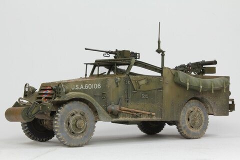 Hobbyboss M3A1 White scoutcar 1/35 입니다.