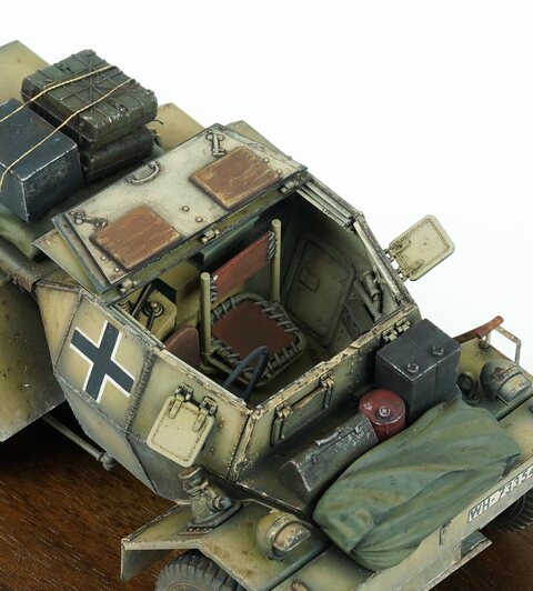 1/35 Daimler Dingo 비넷 "Vacation"