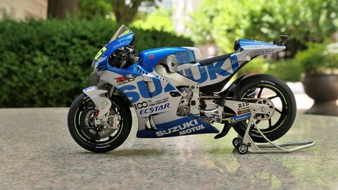 Tamiya Team Suzuki ECSTAR GSX-RR '2020'도색완성작입니다.