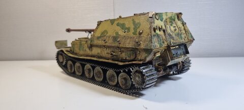 1/35 Elefant(academy/zvezda)