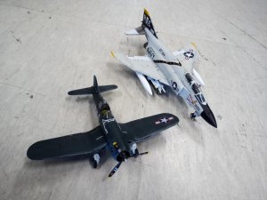 아카데미 1/72 졸리로저스 2대
