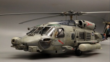 대잠헬기 MH-60R 씨호크입니다.