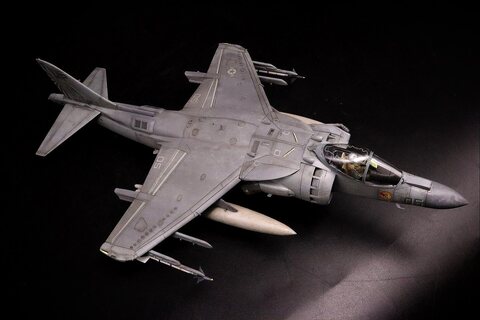 미해병대 AV-8B 해리어 II plus 완성했습니다