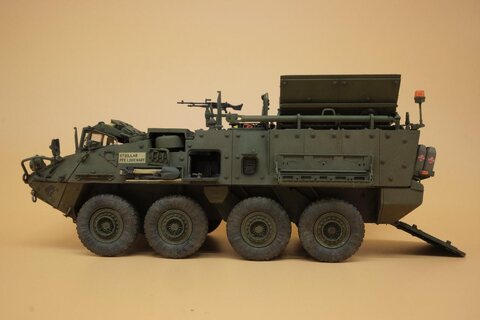 m119 스트라이커 박격포 전술차량/ 트럼페터