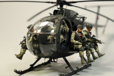 MH-6 리틀버드와 네이비씰