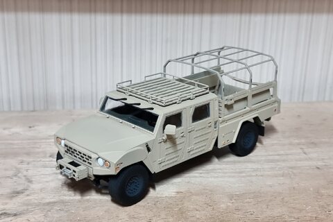 K351 카고트럭 4인승 사막색버전( 1/35 스케일)