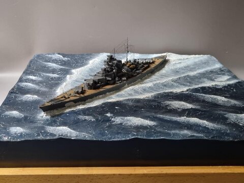 Flyhawk 1:700 Bismarck