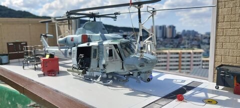 1/35 UH-1Y