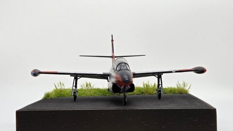 Wolfpack 1/72 T-2C Buckeye 'Last Flight' (10011)