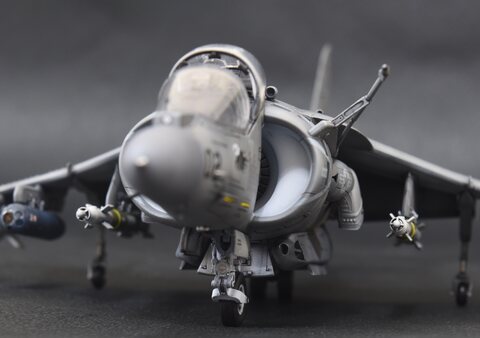 1/48 AV-8B Harrier ii Plus
