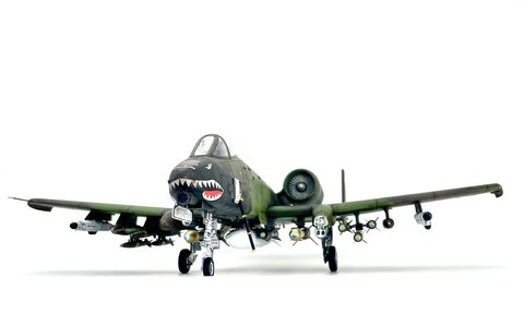 A-10 “THUNDERBOLT” 2, Hobbyboss 1/48