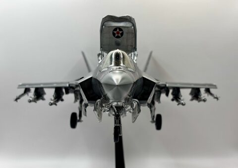 TAMIYA 1/48 F-35B Lightning II