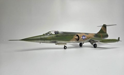 1/48 F-104C [Kinetic]