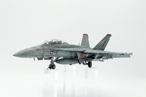 [1/48 MENG] F-18F Super Hornet