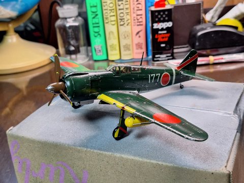 하세가와 1/48 Kawasaki Ki-100 1a 5식 전투기 완성