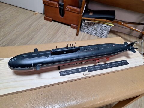 즈베즈다 1/350 K-141 Krusk 잠수함 제작 완료