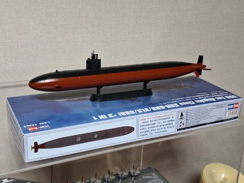 하비보스 1/350 USS LA class SSN-688I 제작 중 2