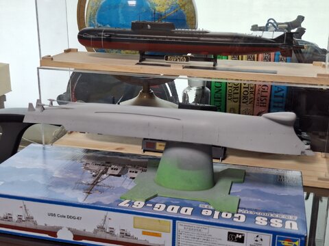 트럼페터 1/350 USN DDG-67 Cole 제작기 1