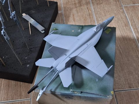 아카데미 1/72 FA-18E Hornet(Tom catters) 제작 2