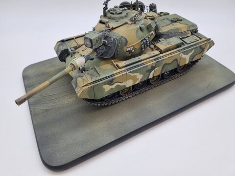 [002] M48A5K