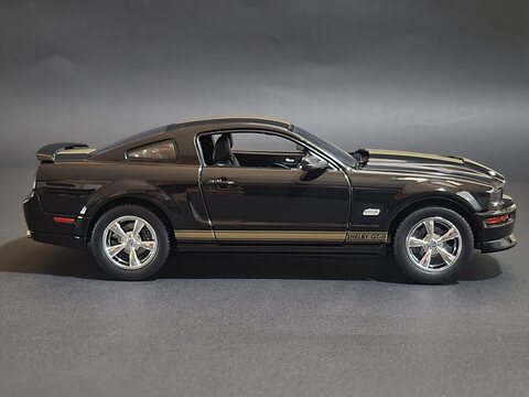 [REVELL] 1/25 Shelby GT-H