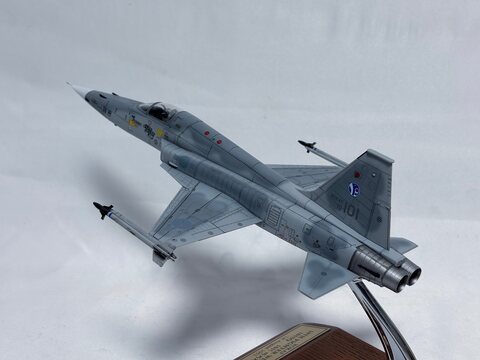 KF-5E 완성작 입니다!