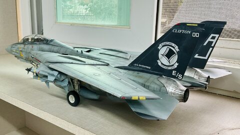 타미야 1:32 F-14