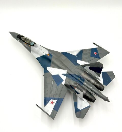 1/48 Russian Air Force Su-35S Flanker-E