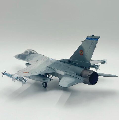 1/48 F-16AM 루마니아 공군기