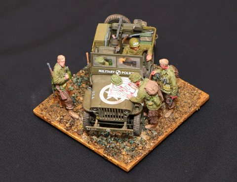 1/35   JEEP