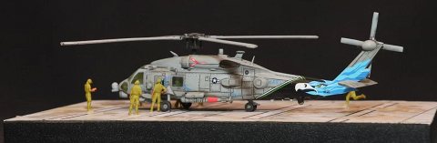 1/144  SH-60B  SEAHAWK