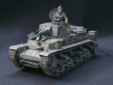 1/35 German Light Tank Pz.Kpfw.35(t)