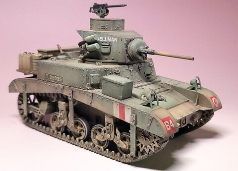 아카데미 1/35 M3