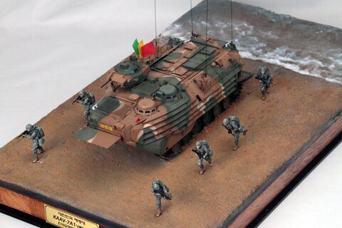 [HOBBYBOSS] 1/35 AVVP-7A1 한국 해병대 상륙 디오라마