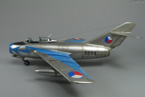 Mig-15(1/32트럼퍼터)