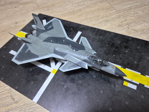 1/72 Dream Model J-20 Stealth Fighter