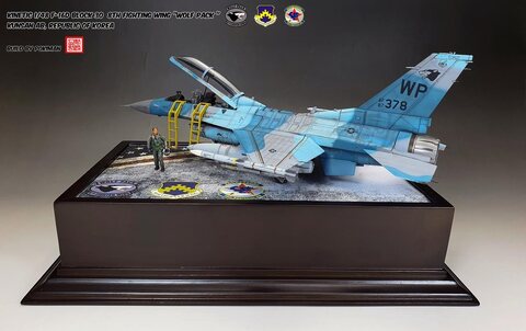 KINETIC 1/48 F-16D Block30 8Th FIGHTING WING "WOLF PACK"