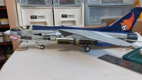 [하세가와] 1/48 F-8E 크루세이더 A88 버전