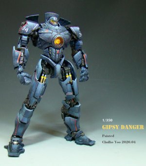 1/350 GIPSY DANGER
