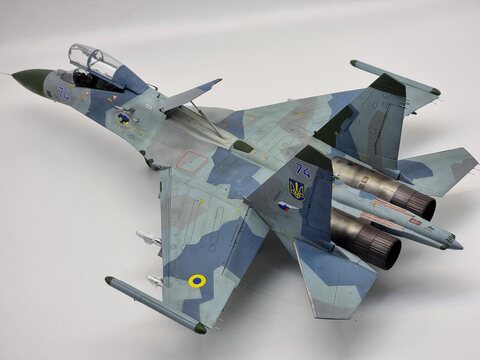 Gwh 1/48 su-27ub Ukraine