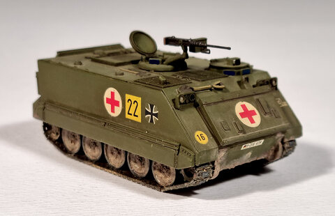 M 113 (1/72 ESCI)