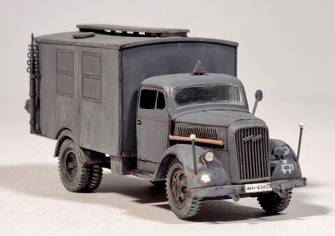 Opel Truck (1/72 Italeri)