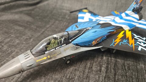 F-16C HAF demo team ZEUS (kinetic 1/48 + galaxy model)