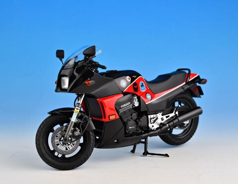 1/12 kawasaki ninja GPZ900R "TOP GUN.Ver"