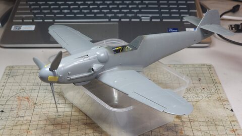 Bf109 G-6 (Hasegawa, 1/32) 제작중입니다.^^