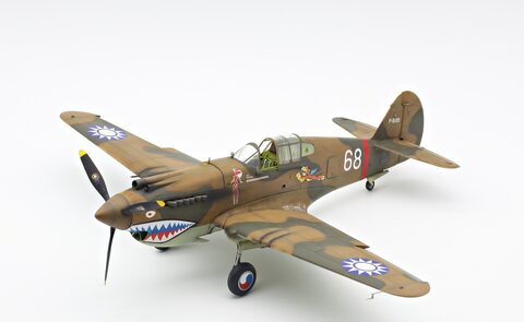 P-40B Flying Tigers (Trumpeter, 1/32)