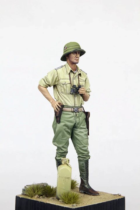 1/16 WW2 German Dak commander