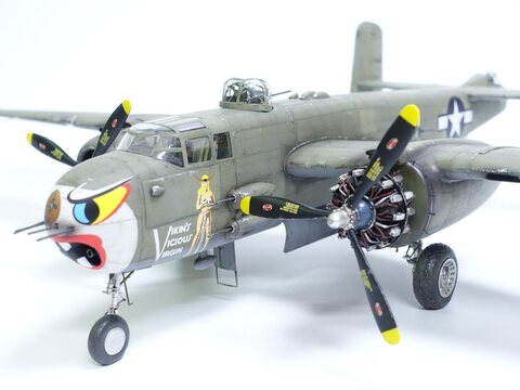 1/32 B-25H(HK모델)