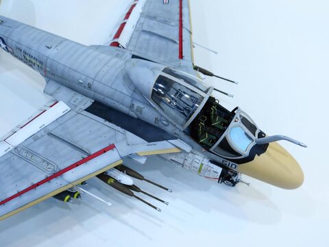 1/32 A-6A Intruder(트럼페터)