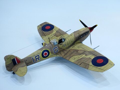 1/32 Spitfire Mk.Vb/Trop(하비보스)